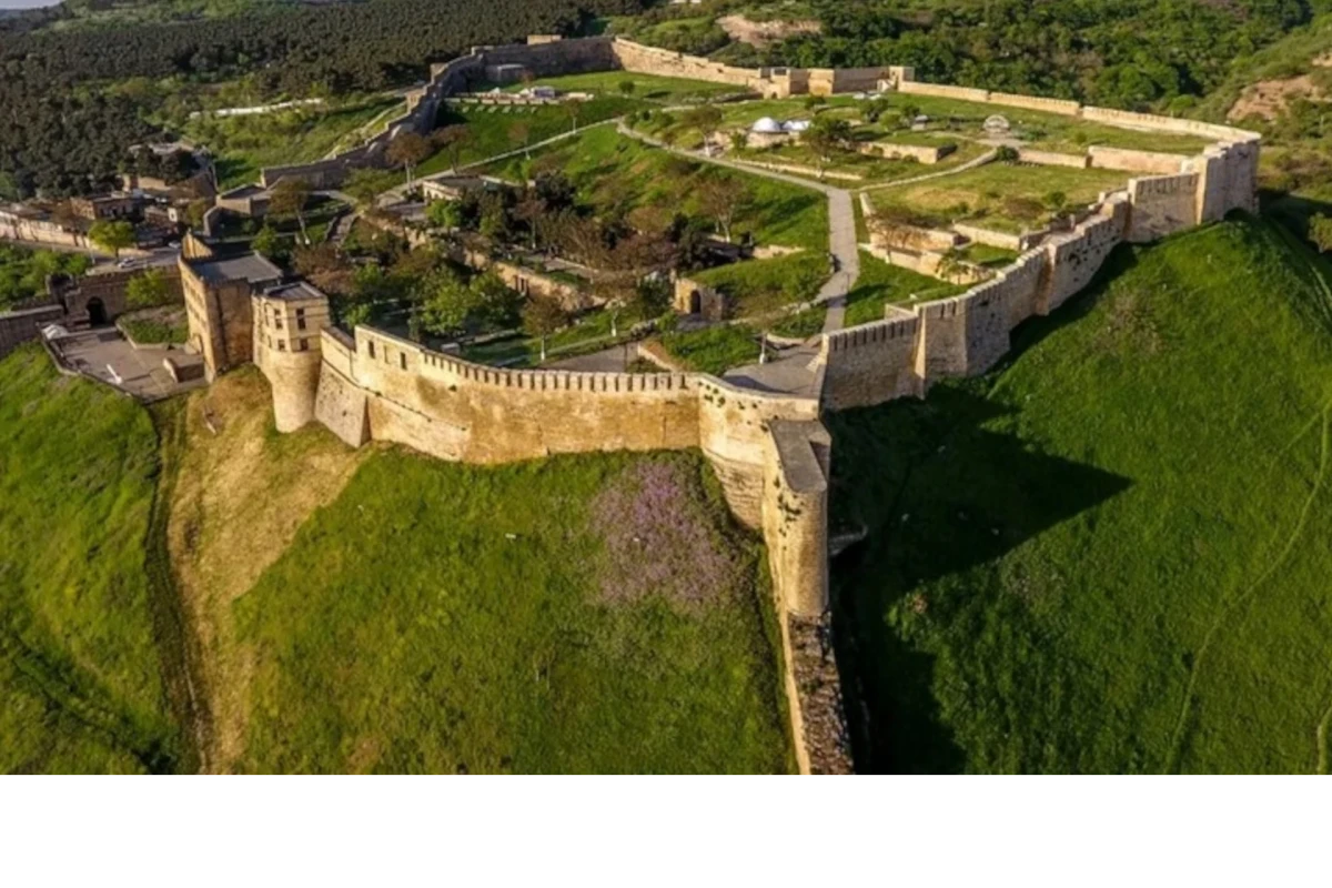 Дербентская стена